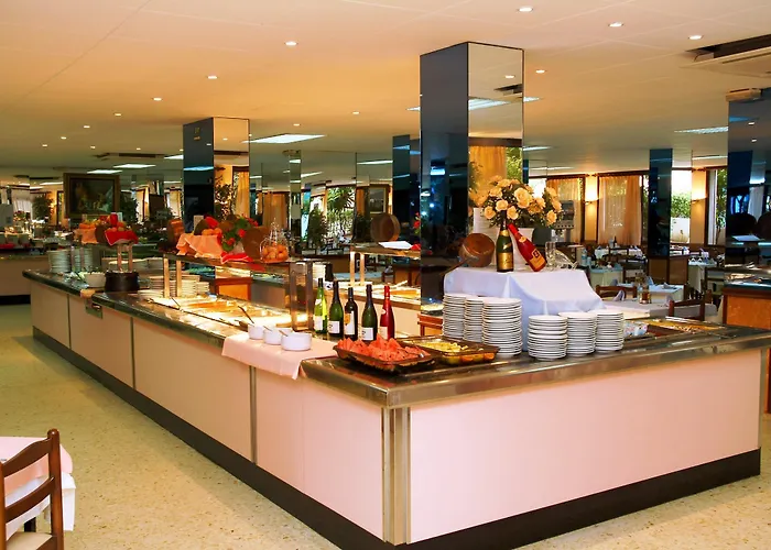 Htop Palm & #htopenjoy Hotel