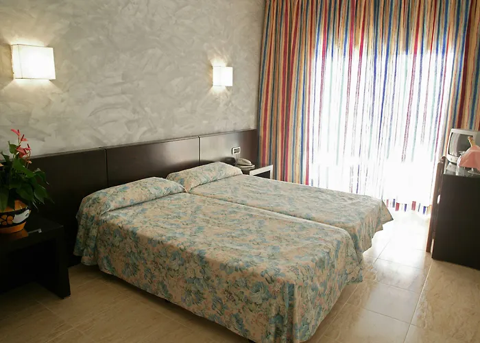 Htop Palm & #htopenjoy ホテル リョレート・デ・マル